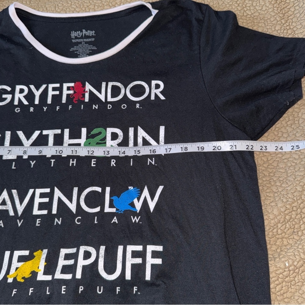 Harry Potter T Shirt Women 2X Plus Gryffindor Slytherin Ravenclaw Hufflepuff​​ - Picture 8 of 9
